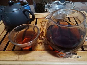 潤元昌 老茶頭 2017年潤元昌老茶頭方磚150克評測試用